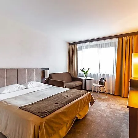 Solny Hotel 3*