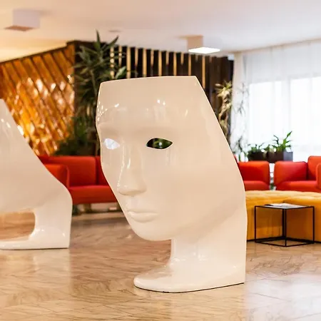 מלון Solny קולובז'ג